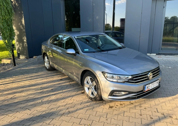 Volkswagen Passat cena 74700 przebieg: 117300, rok produkcji 2020 z Wodzisław Śląski małe 704